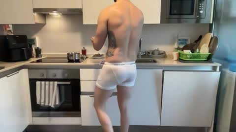 franco03952 online show from 11/16/25, 04:23