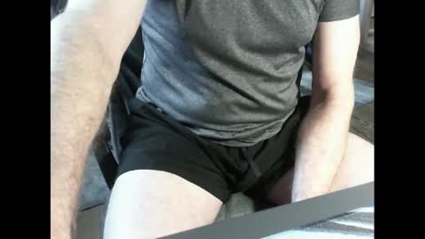 Snapshot of francois4059 chatting on 01/20/25, 12:39 Franois online show from 01/20/25, 12:39