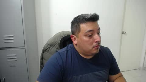 Snapshot of francoisroy chatting on 09/15/25, 11:49 Juan online show from 09/15/25, 11:49