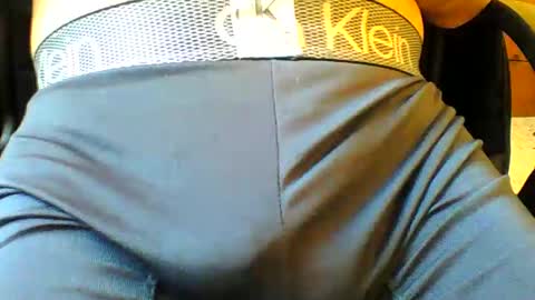 Snapshot of frangreatcock chatting on 02/26/25, 10:36 Frangreatcock online show from 02/26/25, 10:36