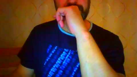 Snapshot of frank84848 chatting on 10/22/25, 07:46 Frank online show from 10/22/25, 07:46