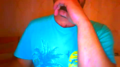 Snapshot of frank84848 chatting on 10/29/25, 08:43 Frank online show from 10/29/25, 08:43