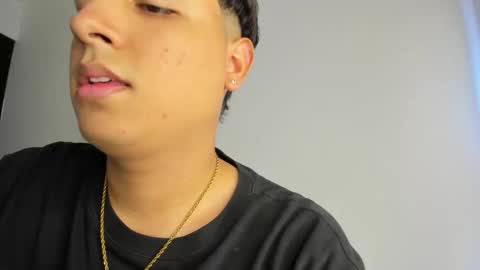 Castiglioni online show from 03/03/25, 10:10