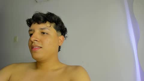 Castiglioni online show from 03/05/25, 01:31