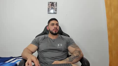 frank_foxx1 online show from 11/02/25, 04:04