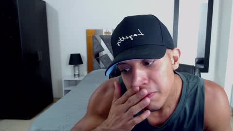 Snapshot of frank_heaven_shore chatting on 01/15/25, 01:34 Frank online show from 01/15/25, 01:34