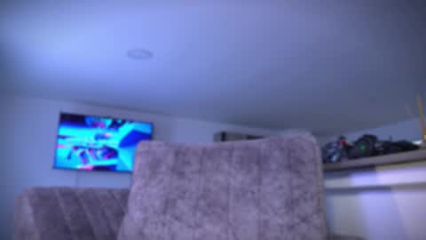 Snapshot of frankfarrellx chatting on 10/01/25, 09:43 Frank Farrell. Hey remember to give me a thumbs up Ty online show from 10/01/25, 09:43