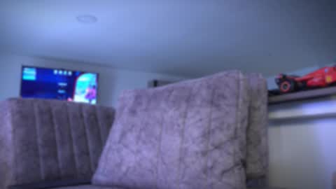 Snapshot of frankfarrellx chatting on 10/09/25, 07:56 Frank Farrell. Hey remember to give me a thumbs up Ty online show from 10/09/25, 07:56