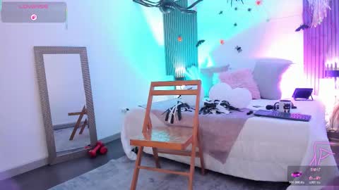 Fransheska online show from 10/26/25, 12:55