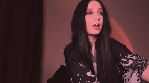 Snapshot of frau_basted chatting on 12/23/24, 03:44 mistress Bastet and mintcola online show from 12/23/24, 03:44