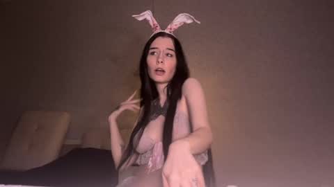 Snapshot of frau_basted chatting on 02/03/25, 06:28 mistress Bastet and mintcola online show from 02/03/25, 06:28