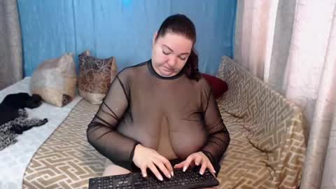 frau_becky online show from 12/17/24, 07:29