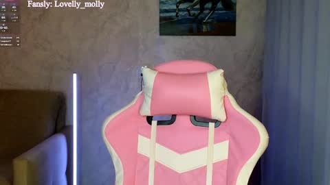 Snapshot of frauchocolate chatting on 03/09/25, 08:31 Alice online show from 03/09/25, 08:31