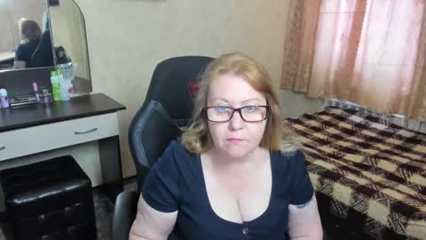 Snapshot of fraumartha chatting on 02/14/25, 08:21 FrauMartha online show from 02/14/25, 08:21