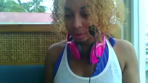 Snapshot of freakjawn1992 chatting on 12/29/24, 03:57 FreakJawn online show from 12/29/24, 03:57