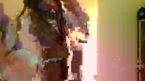 Squirrel twink online show from 11/05/25, 02:55