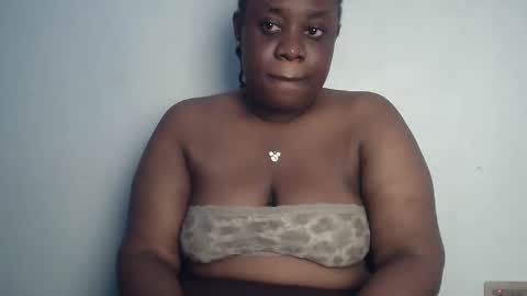 Snapshot of freaky_slut5 chatting on 10/21/25, 04:46 freaky slut5 online show from 10/21/25, 04:46