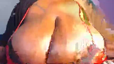 Snapshot of freakyboobsxx chatting on 10/27/25, 07:07 Kimmy online show from 10/27/25, 07:07