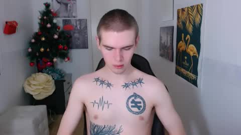 Snapshot of fredd_xanderrs chatting on 12/11/24, 02:30 fredd_xanderrs online show from 12/11/24, 02:30