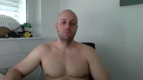 Snapshot of freddow chatting on 03/07/25, 03:28 freddow online show from 03/07/25, 03:28