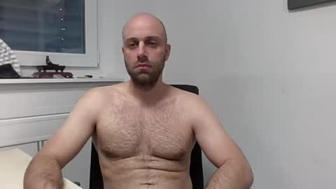 Snapshot of freddow chatting on 11/06/25, 03:24 freddow online show from 11/06/25, 03:24