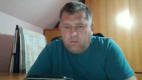 freeboy80180 online show from 11/17/25, 03:18