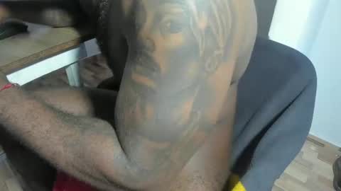 Snapshot of freedom_24 chatting on 11/03/25, 05:47 shakur online show from 11/03/25, 05:47