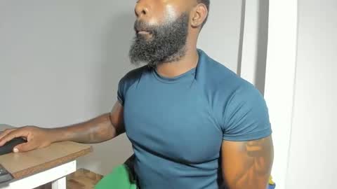 Snapshot of freedom_24 chatting on 11/18/25, 11:26 shakur online show from 11/18/25, 11:26