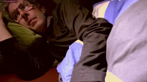 Snapshot of freemy_cebwam chatting on 11/08/25, 04:40 Duckmysick online show from 11/08/25, 04:40