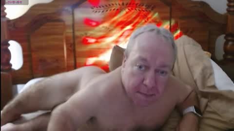 Snapshot of freemysoul4748 chatting on 01/17/25, 10:23 Cute Lil Man online show from 01/17/25, 10:23