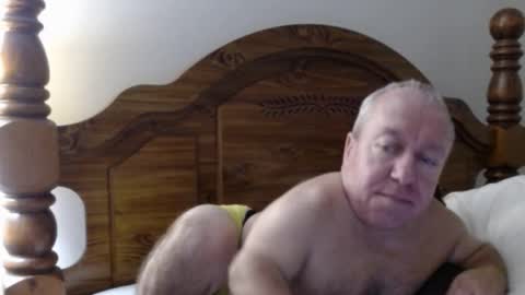 Snapshot of freemysoul4748 chatting on 03/10/25, 08:59 Cute Lil Man online show from 03/10/25, 08:59