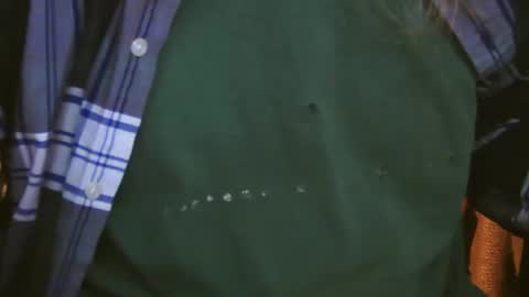 Snapshot of freetryal chatting on 10/30/25, 04:14 freetryal online show from 10/30/25, 04:14