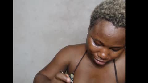 frekkymorelle online show from 11/11/25, 07:03