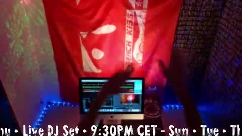 Snapshot of frenchkissdjfk chatting on 09/30/25, 06:46 frenchkissdjfk online show from 09/30/25, 06:46