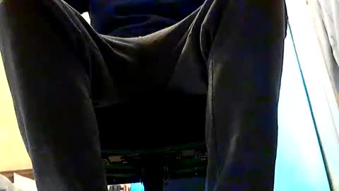 frenchpapalover online show from 03/04/25, 07:41