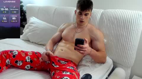Alex or Andrzej online show from 01/12/25, 05:54