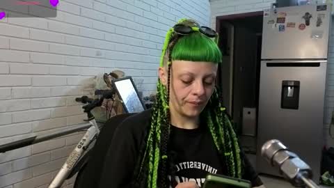 freyaa_sorceress online show from 10/12/25, 01:48