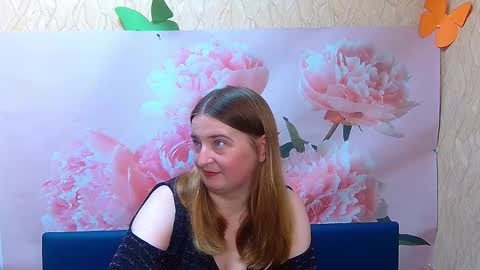 Snapshot of freyadak chatting on 10/06/25, 05:21 FreyaDak online show from 10/06/25, 05:21