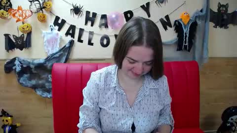 Snapshot of freyadak chatting on 10/26/25, 06:08 FreyaDak online show from 10/26/25, 06:08