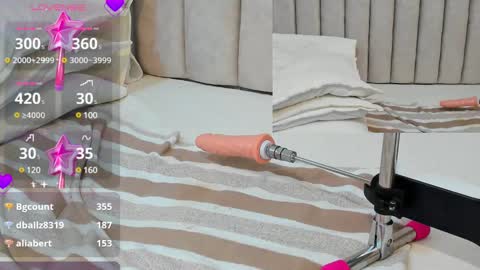 Snapshot of freyamoller chatting on 02/27/25, 02:21 FREYA online show from 02/27/25, 02:21