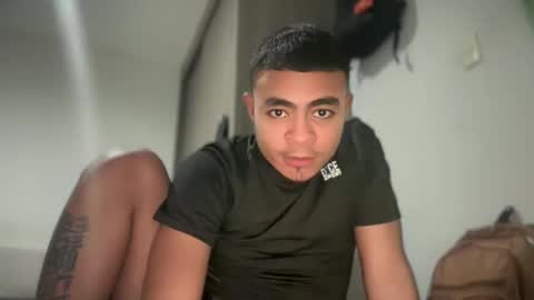 freyva_ online show from 01/22/25, 12:16