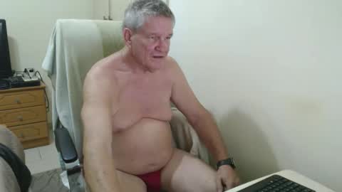 Snapshot of friar155 chatting on 11/23/25, 05:46 friar155 online show from 11/23/25, 05:46