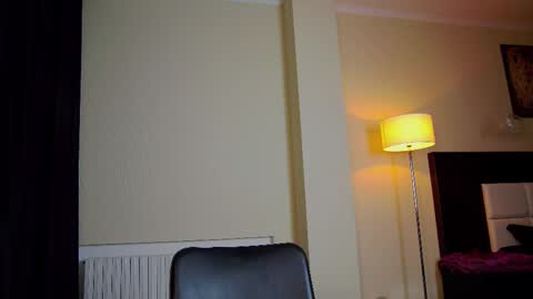 Viktor online show from 03/12/25, 02:52