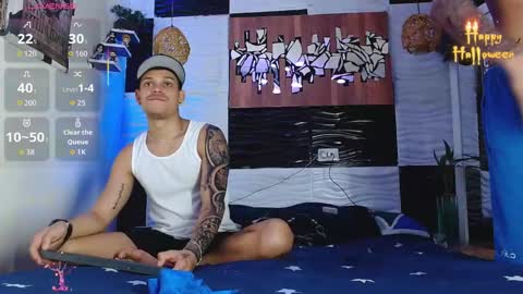 Adam y pitter online show from 10/30/25, 01:23