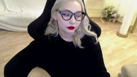 Snapshot of fromsun_forsoul chatting on 03/12/25, 07:13 Lilith online show from 03/12/25, 07:13