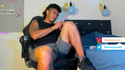 Snapshot of fuck_hardlove chatting on 01/27/25, 09:33 Ricardodominic 1 MODELO INDEPENDIENTE online show from 01/27/25, 09:33