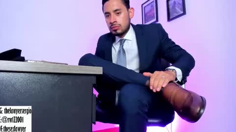 Snapshot of fuckerwate chatting on 02/10/25, 10:09 SERGIO THE SEX LAWYER online show from 02/10/25, 10:09