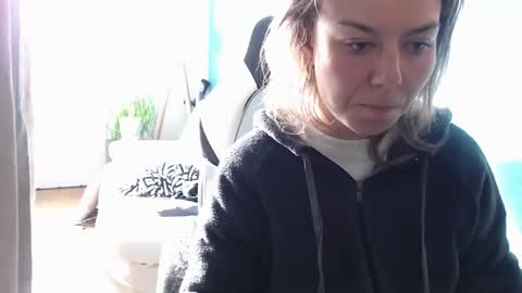 La online show from 10/19/25, 02:50