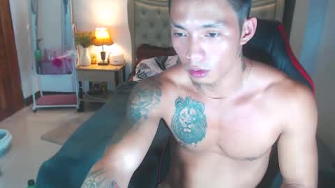 Snapshot of fuckinghot201 chatting on 12/05/24, 12:11 jason online show from 12/05/24, 12:11