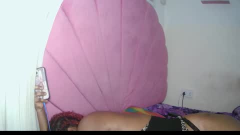 Snapshot of fuckmehot4 chatting on 11/11/25, 02:39 fuckmehot4 online show from 11/11/25, 02:39